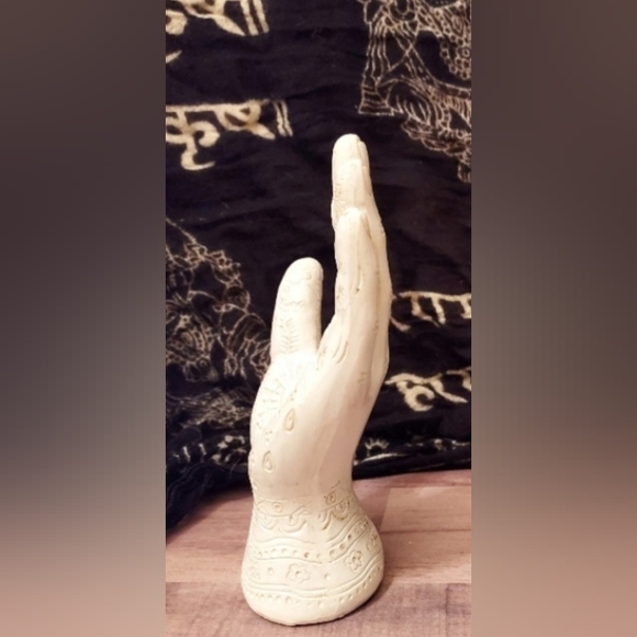 White Ancient Palmistry Hamsa Hand of Fatima/of God Psychic Tarot Fortune Teller - Picture 3 of 14